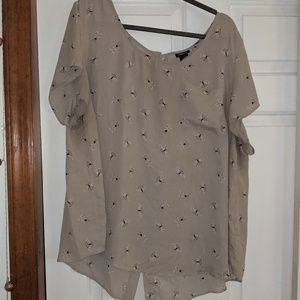 Torrid moth print button back top
